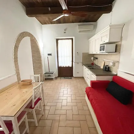 וילה Unique With Child Activity Park, Pool And Meditation Park That Sleeps 16 Limiti (Umbria)