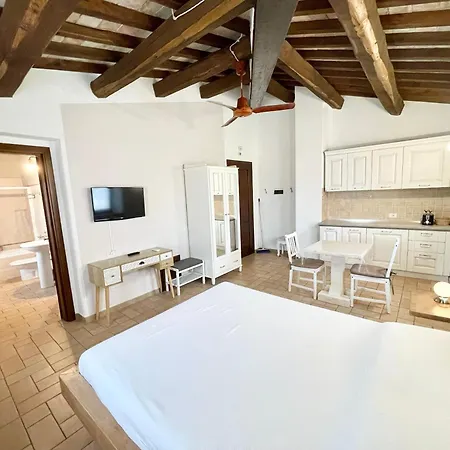 Unique With Child Activity Park, Pool And Meditation Park That Sleeps 16 וילה