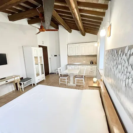 Unique With Child Activity Park, Pool And Meditation Park That Sleeps 16 Limiti (Umbria)