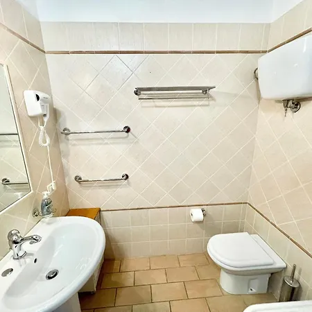 Unique With Child Activity Park, Pool And Meditation Park That Sleeps 16 וילה *