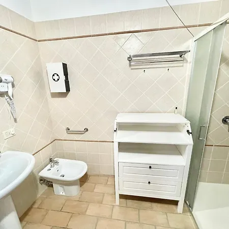 Unique With Child Activity Park, Pool And Meditation Park That Sleeps 16 וילה
