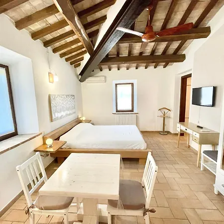 Unique With Child Activity Park, Pool And Meditation Park That Sleeps 16 וילה