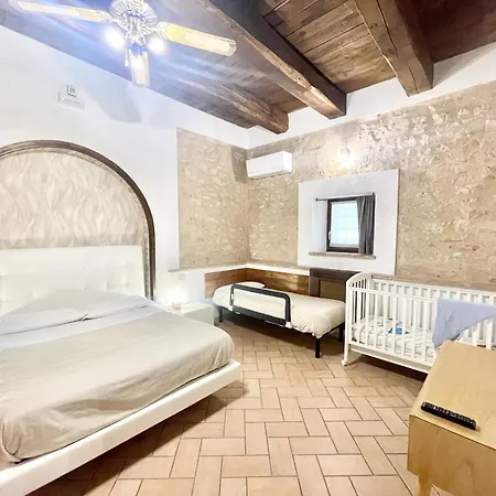 Unique With Child Activity Park, Pool And Meditation Park That Sleeps 16 Limiti (Umbria)