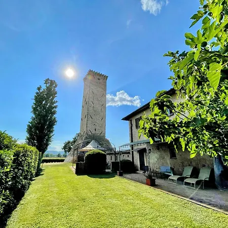 Unique With Child Activity Park, Pool And Meditation Park That Sleeps 16