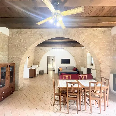 Unique With Child Activity Park, Pool And Meditation Park That Sleeps 16 וילה