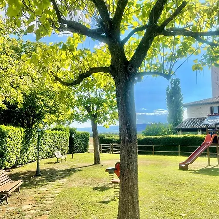 וילה Unique With Child Activity Park, Pool And Meditation Park That Sleeps 16 Limiti (Umbria)